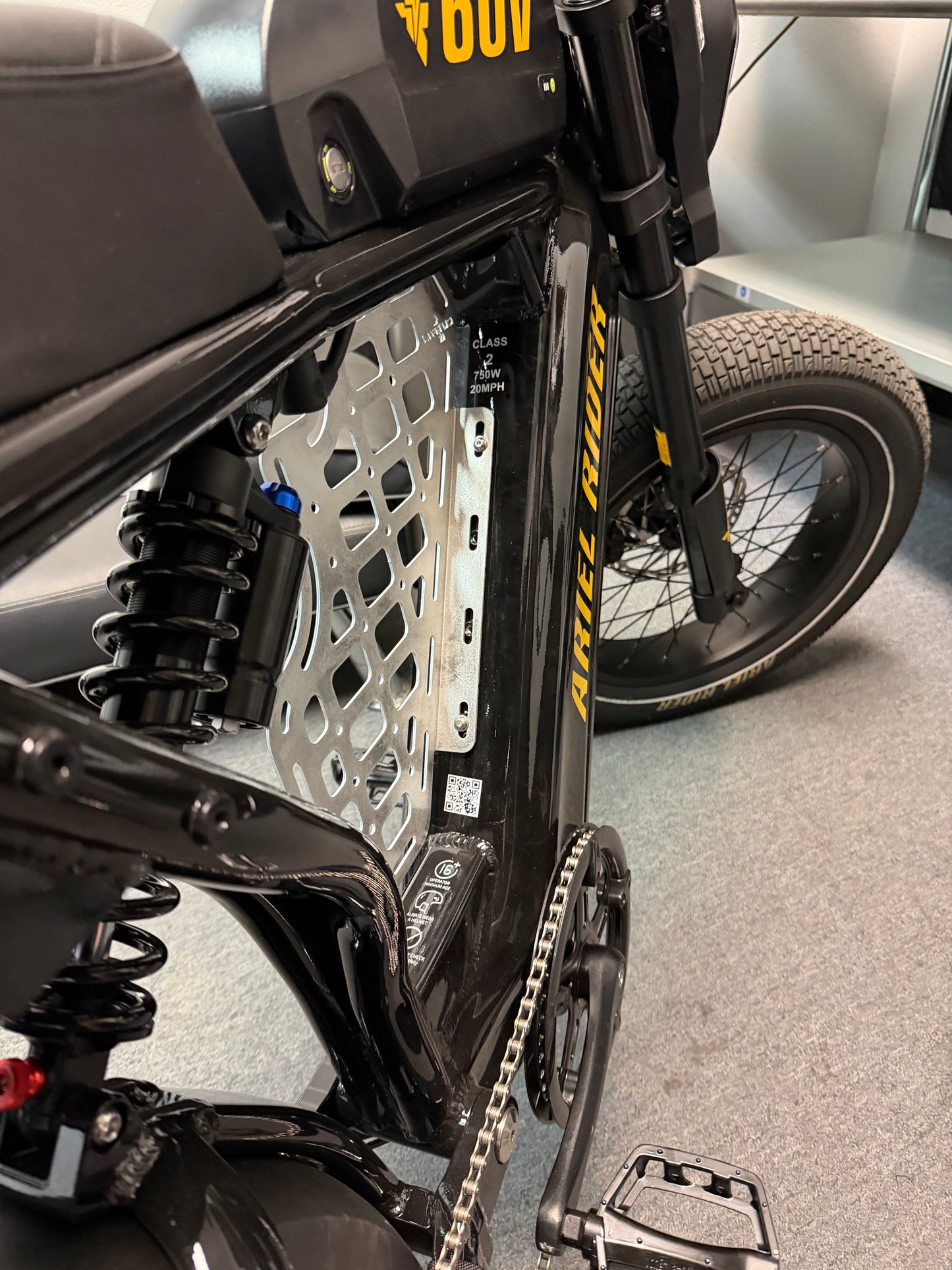 Ariel Rider XClass 60V Full In Frame Molle Panel