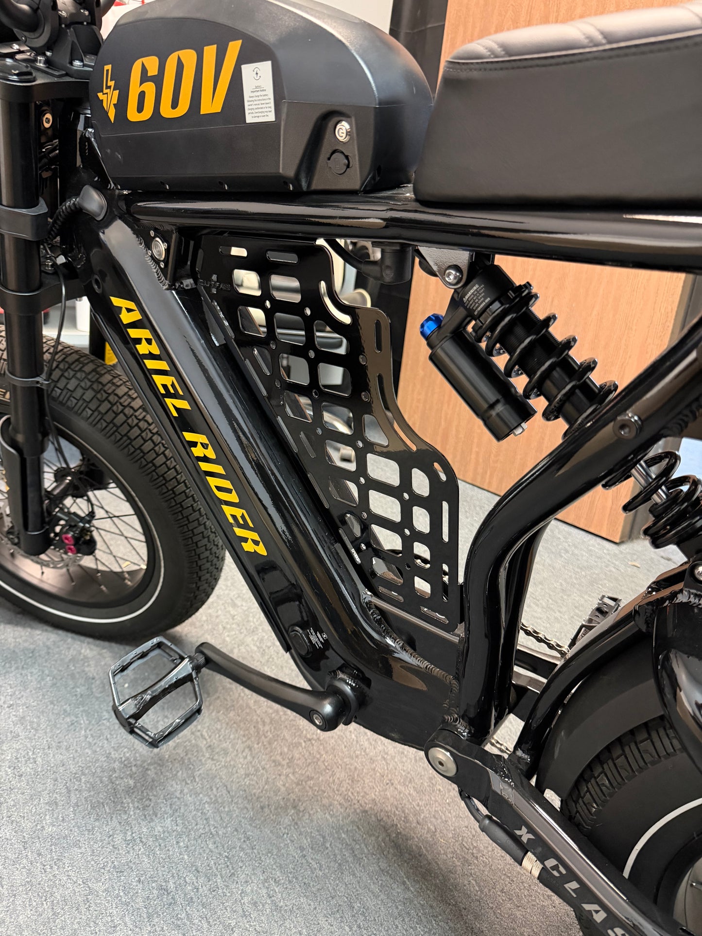 Ariel Rider XClass 60V Full In Frame Molle Panel