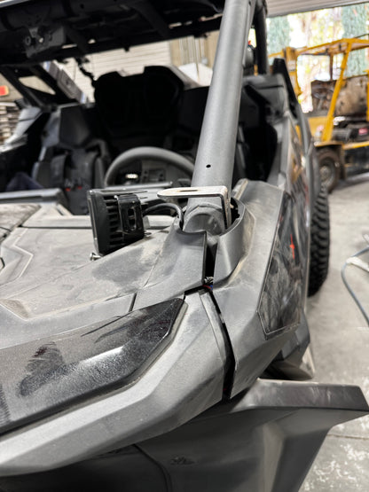 1CUTFAB Maverick R A Pillar Mount
