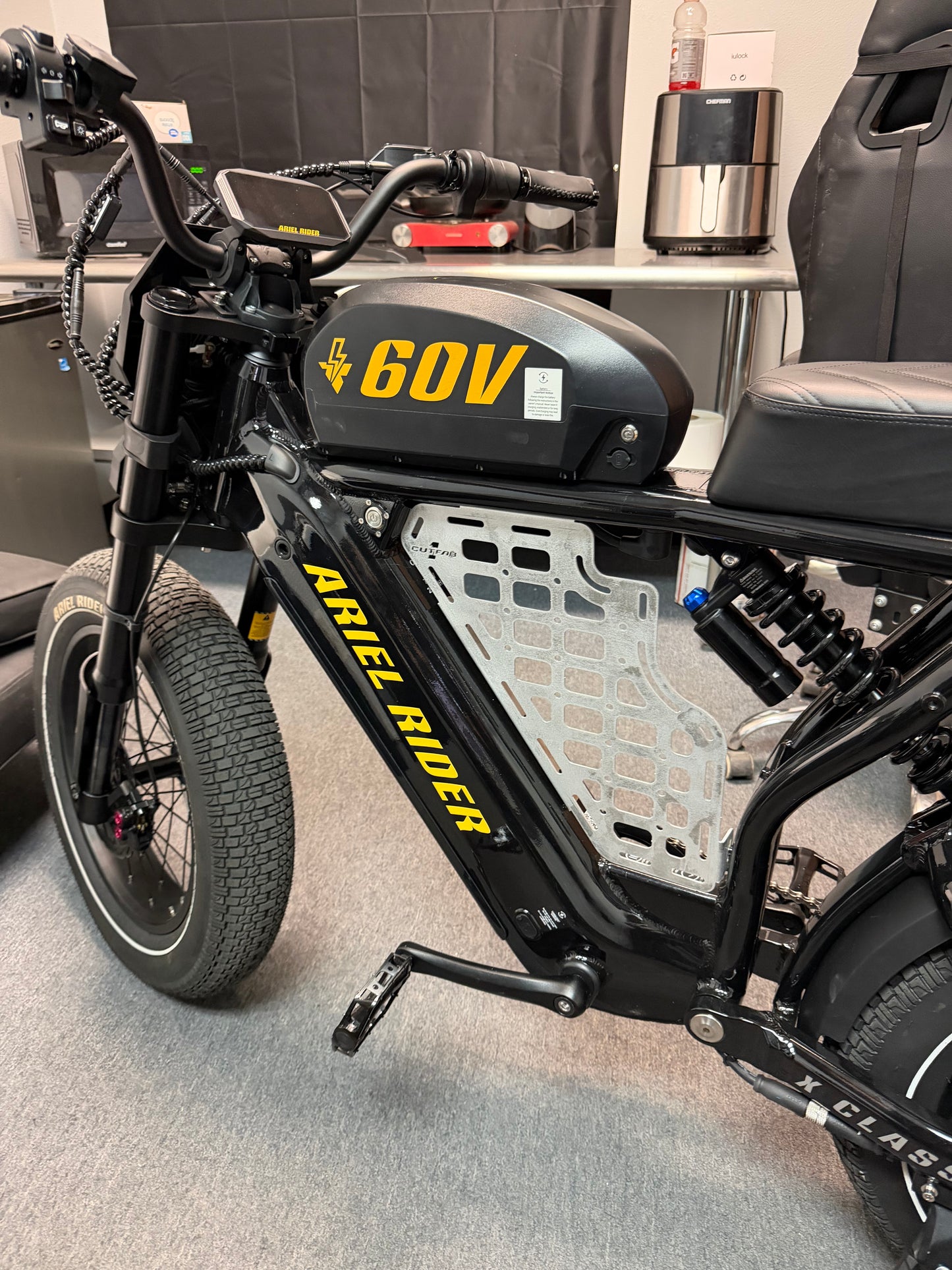 Ariel Rider XClass 60V Full In Frame Molle Panel