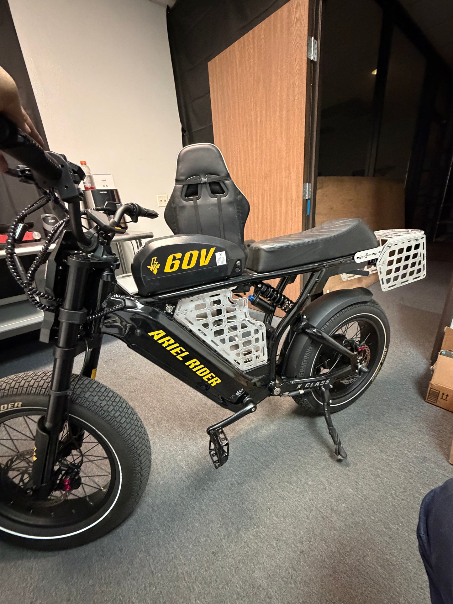 Ariel Rider XClass 60V Full In Frame Molle Panel