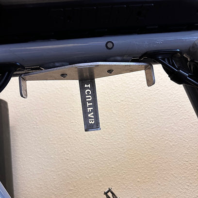 Locking Speaker Mount